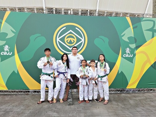 Atleta de Jiu-Jitsu traz título inédito para Marabá